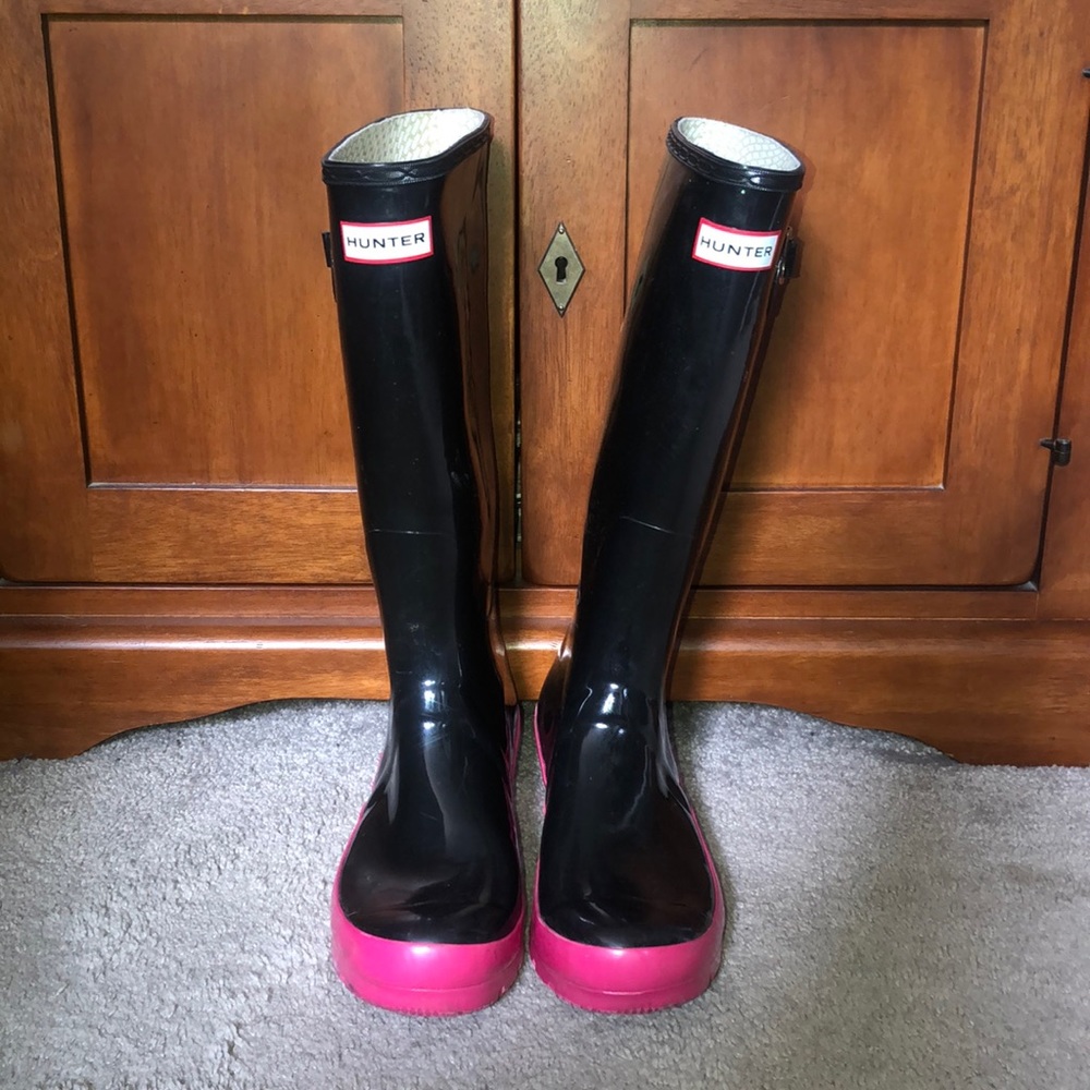 Black and pink Hunter boots